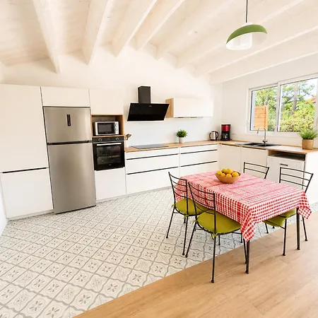 بيت للعطل Maison Boisee A La Tranche-sur-mer, Proche Sainte Anne Et Commodites - Fr-1-22-260 لا ترانش سور مير